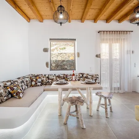 Petrias Pool House Serifos Town