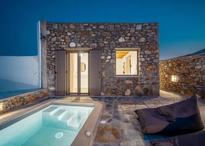 Petrias Pool House