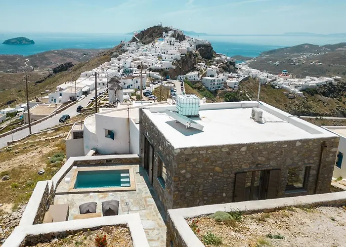 Petrias Pool House Szérifosz