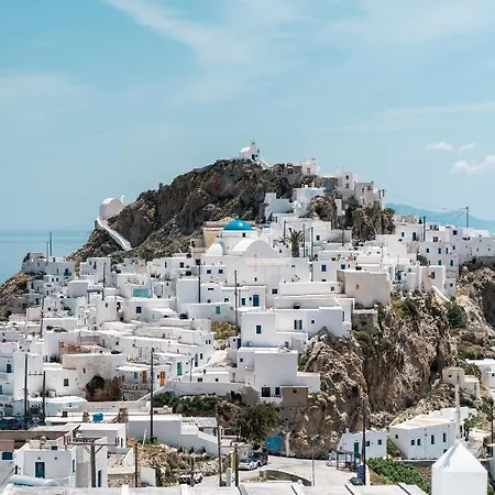Daire Petrias Pool House Serifos Town