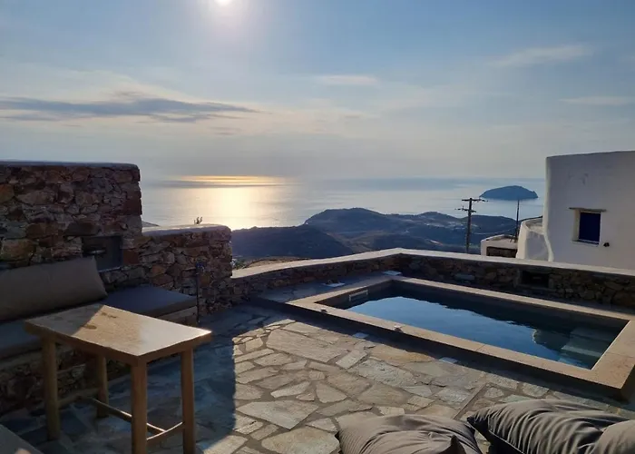 Petrias Pool House * Serifos Town